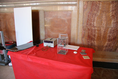la_scienza_in_piazza_bologna_marzo_2009_019