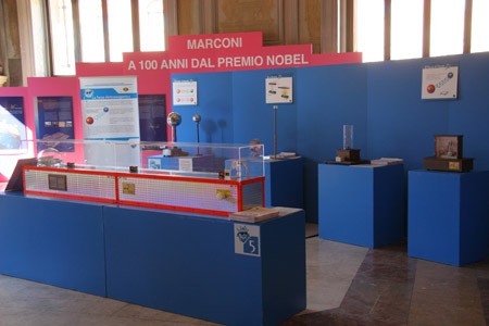 la_scienza_in_piazza_bologna_marzo_2009_020