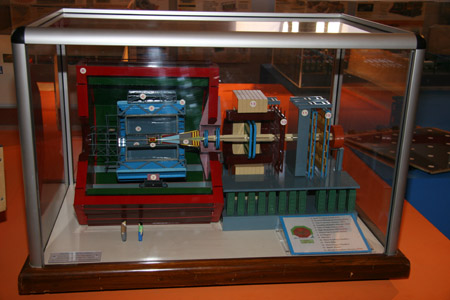 la_scienza_in_piazza_bologna_marzo_2009_088