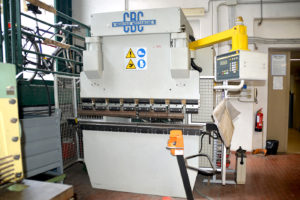 Immagine pressa piegatrice